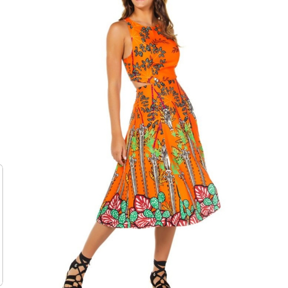 Cut out dress